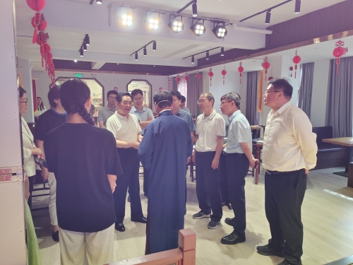 省人大常委会副主任、党组副书记张爱军来连开展推进文化和旅游深度融合发展专项监督调研