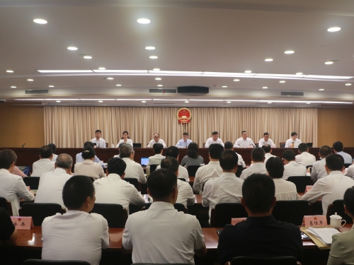 市十五届人大常委会第二十七次会议召开