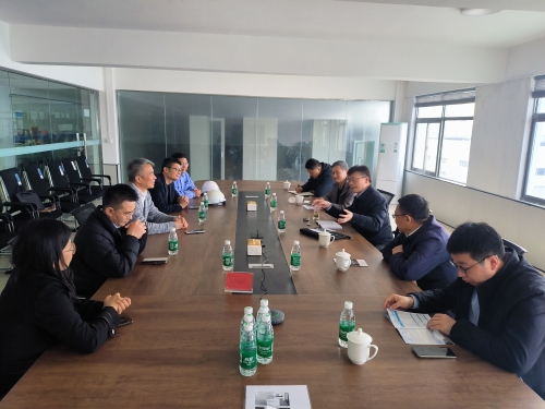 市人大常委会调研挂钩联系市强优企业